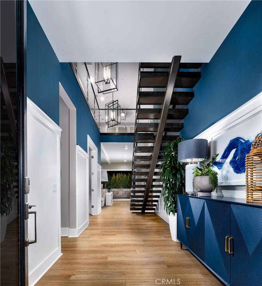 Residential for sale at 120 Chapman, Lake Forest CA featuring 5 beds and 6 baths