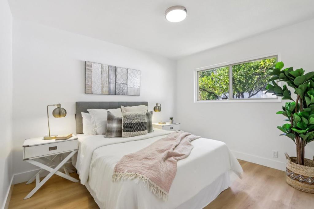 Residential for sale at 33359 University Drive, Union City CA featuring 4 beds and 2 baths