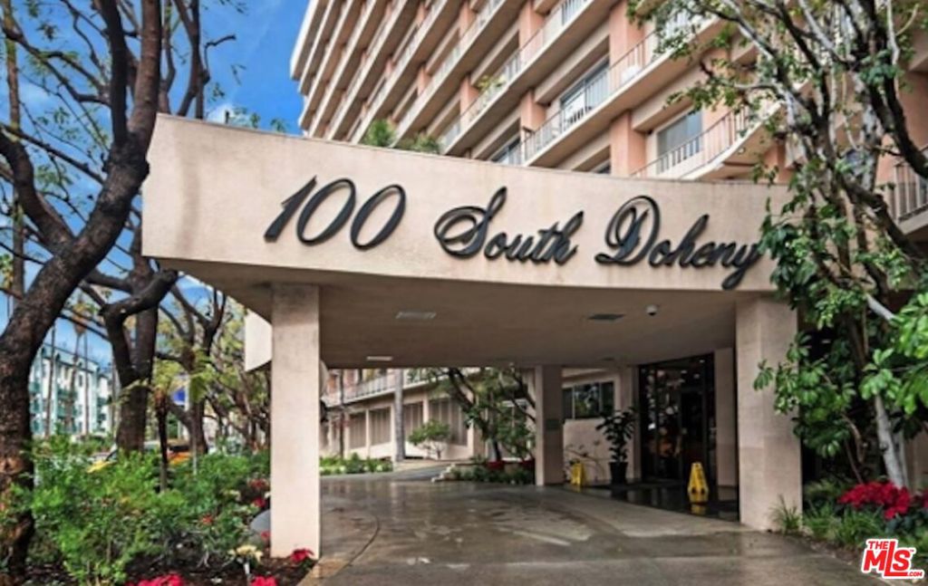 Residential for sale at 100 S Doheny Drive 612, Los Angeles CA featuring 2 beds and 3 baths