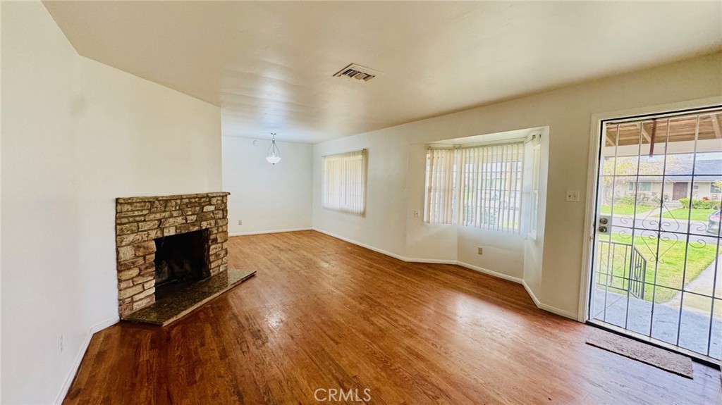 Residential for sale at 3160 Terrel Court, Bakersfield CA featuring 3 beds and 2 baths