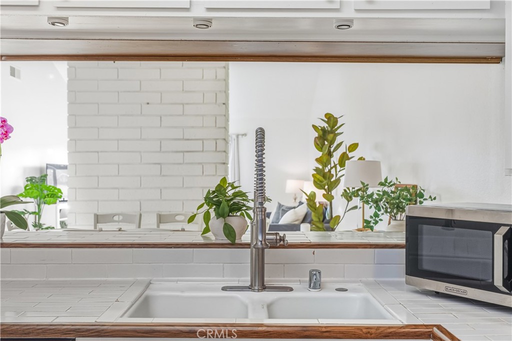 Residential for sale at 3315 Paseo Halcon, San Clemente CA featuring 2 beds and 2 baths