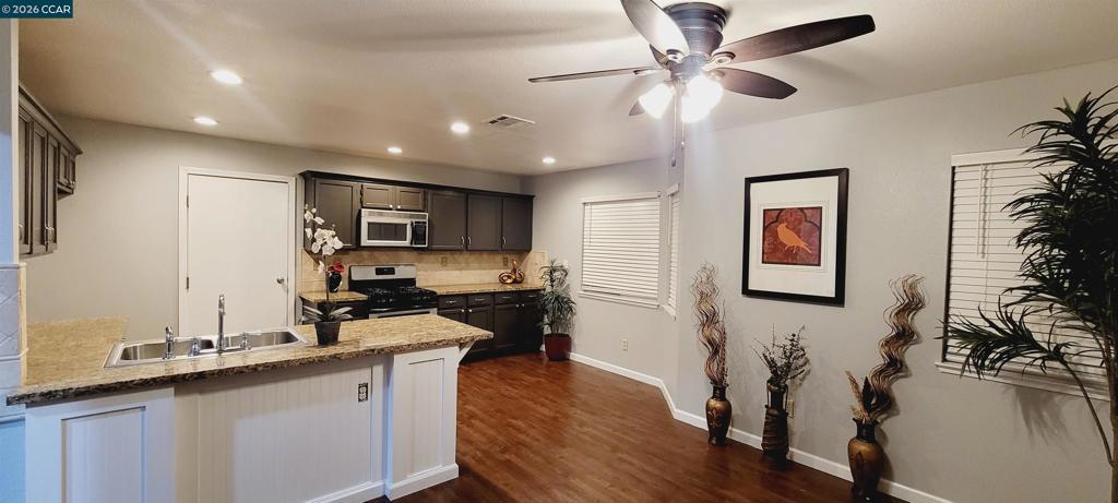 Residential for sale at 4620 Duarte Ave, Oakley CA featuring 3 beds and 3 baths