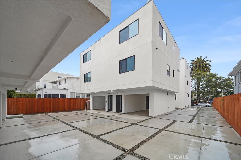 Residential Income for sale at 171 S Hoover, Los Angeles CA