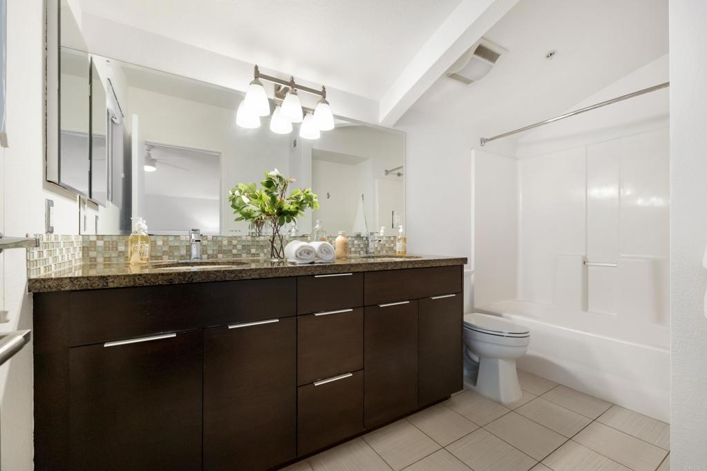 Residential for sale at 687 S Coast Highway 101 237, Encinitas CA featuring 1 bed and 2 baths