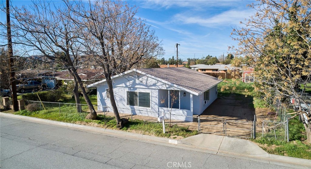 Residential for sale at 259 S 22nd, Banning CA featuring 2 beds and 1 bath