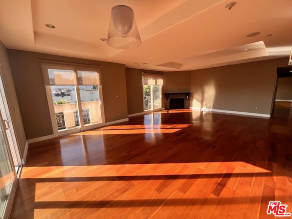 Residential Lease for rent at 8609 W West Knoll Drive G, West Hollywood CA featuring 3 beds and 3 baths