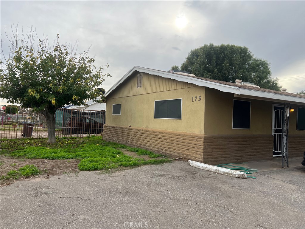 Residential Income for sale at 175 S 5th, Blythe CA