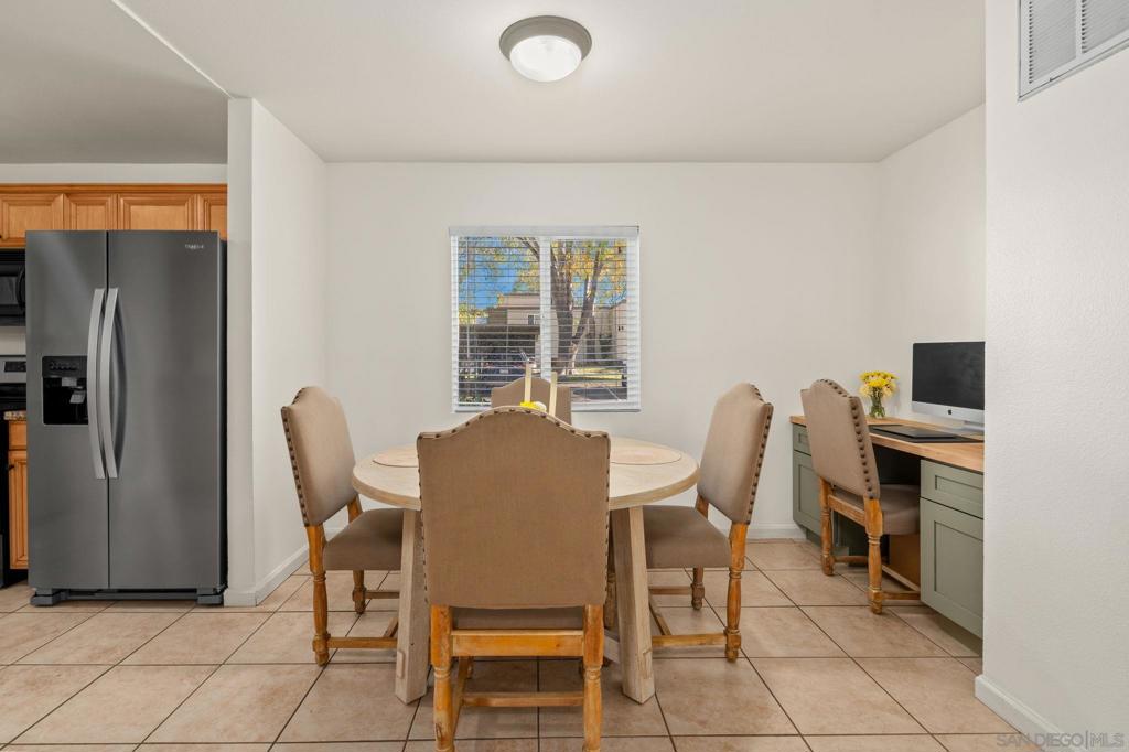 Residential for sale at 2528 White Oak Pl 3, Escondido CA featuring 2 beds and 1 bath