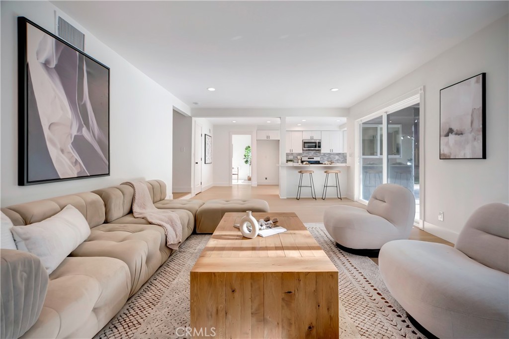 Residential for sale at 377 Mooncrest Court, Newbury Park CA featuring 4 beds and 3 baths