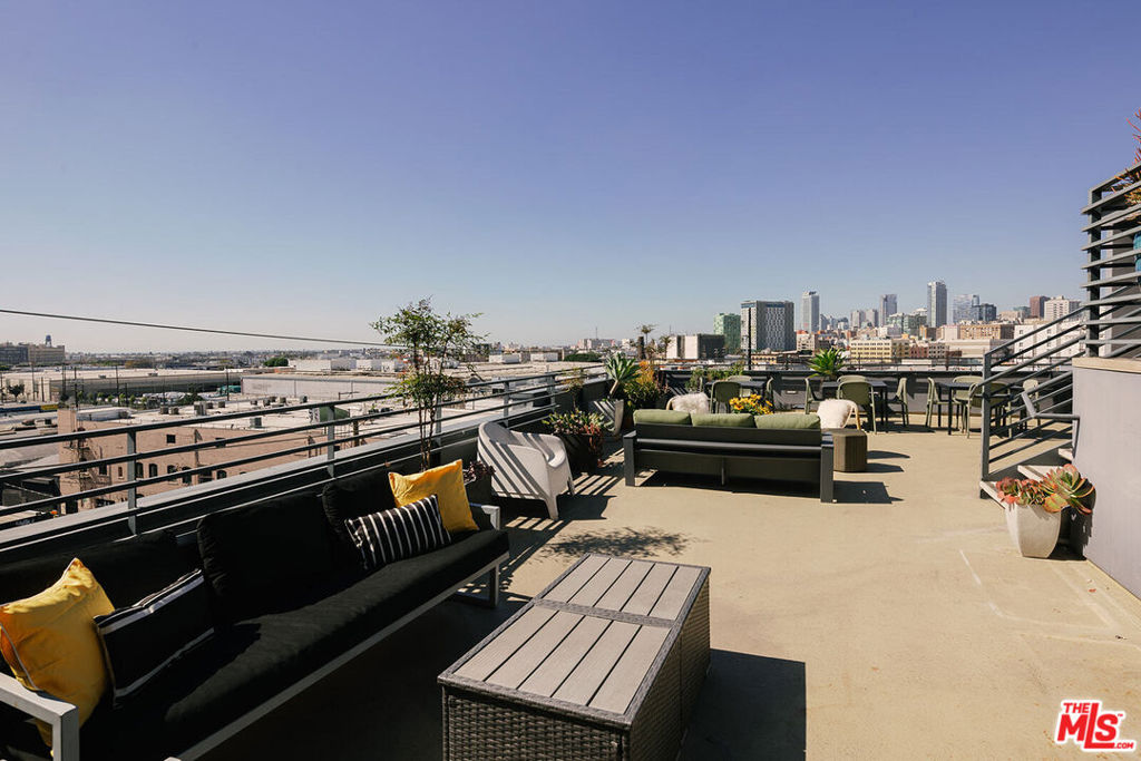Residential for sale at 825 E 4th Street 110, Los Angeles CA and 1 bath