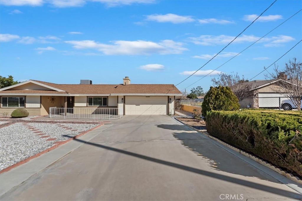 Residential for sale at 8949 Camphor, Hesperia CA featuring 2 beds and 3 baths