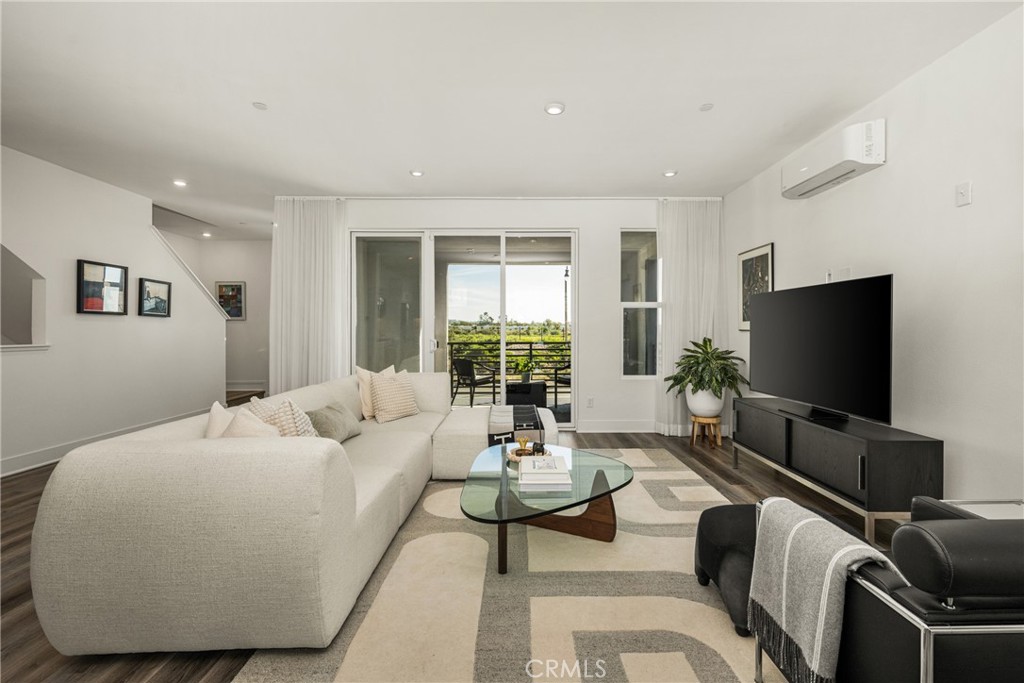 Residential for sale at 201 Lynx, Irvine CA featuring 4 beds and 4 baths