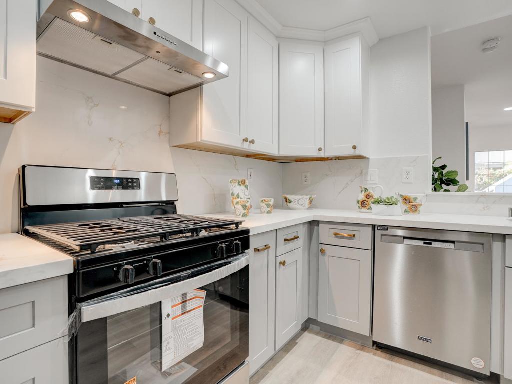 Residential for sale at 1239 Trumpeter Place, San Jose CA featuring 2 beds and 3 baths