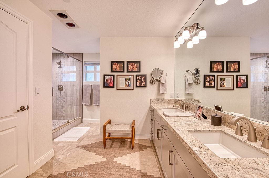 Residential for sale at 412 Arenoso Lane 106, San Clemente CA featuring 3 beds and 3 baths