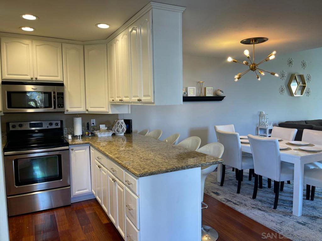 Residential for sale at 3843 Riviera Dr 1, San Diego CA featuring 3 beds and 3 baths