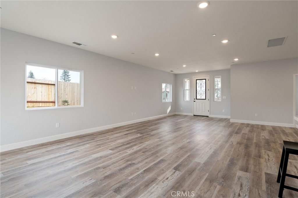 Residential for sale at 1863 Conifer, Paradise CA featuring 3 beds and 2 baths