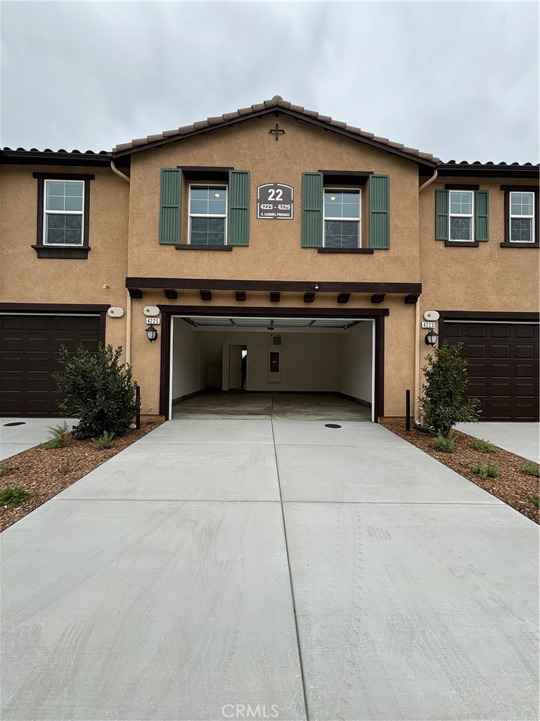 Residential Lease for rent at 4225 E Carmel Privado, Ontario CA featuring 3 beds and 3 baths