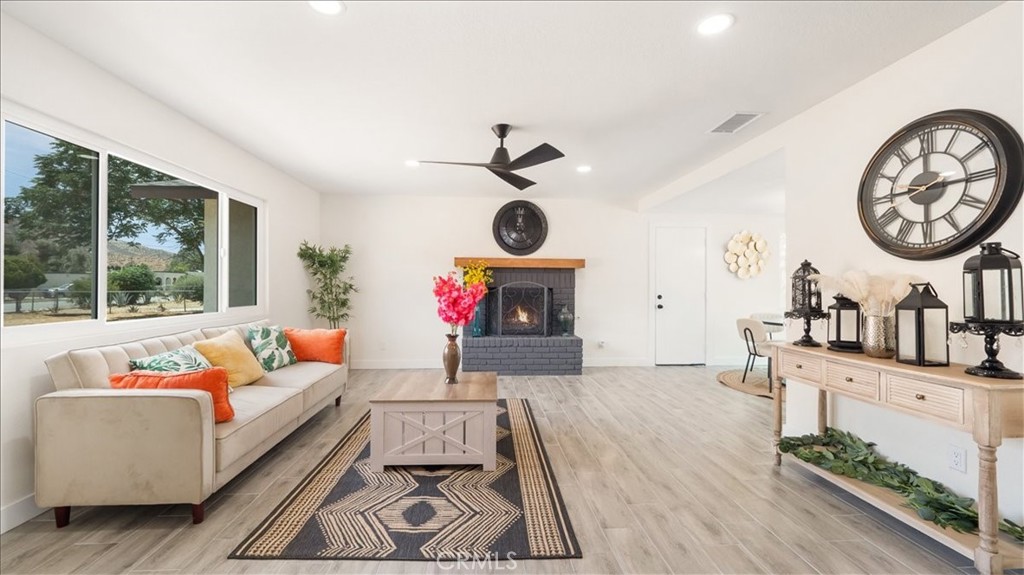 Residential for sale at 943 Wesley, Banning CA featuring 3 beds and 2 baths