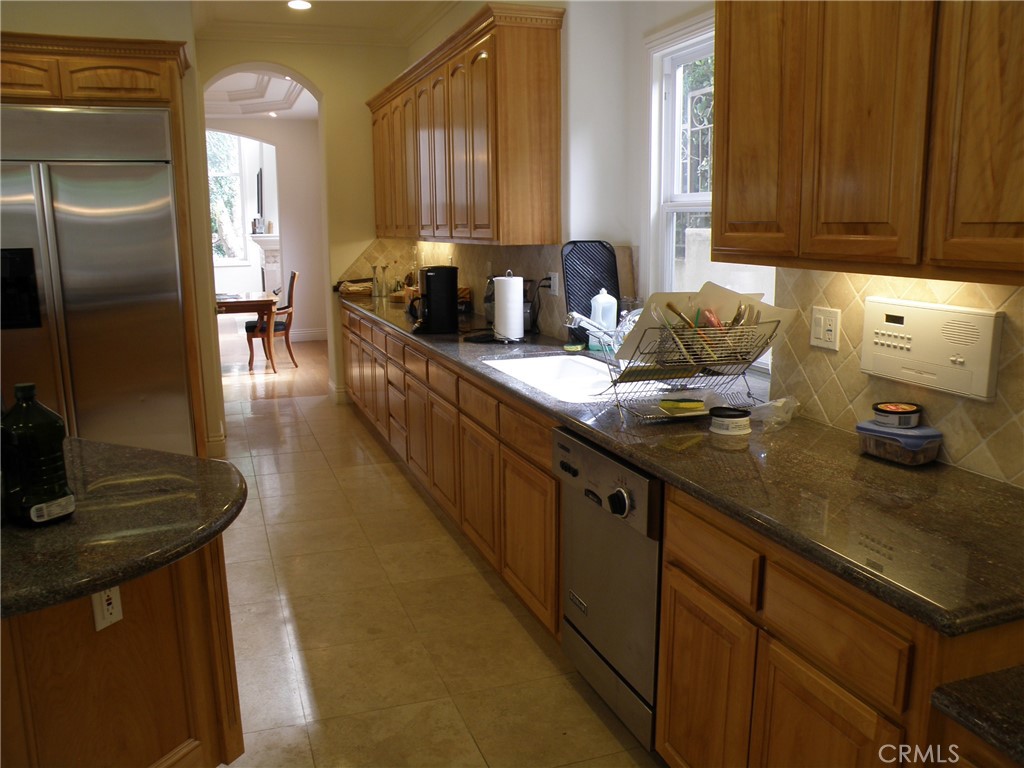 Residential Lease for rent at 1201 2nd Street, Manhattan Beach CA featuring 5 beds and 5 baths
