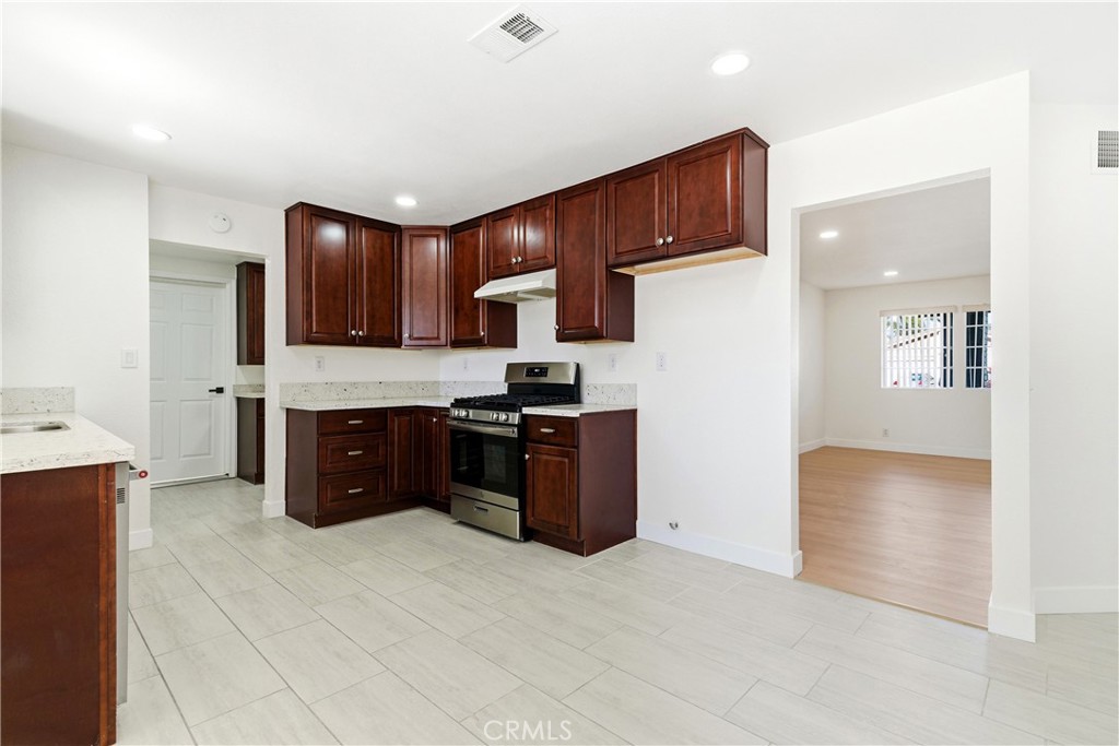 Residential Lease for rent at 1029 W Madrona, Rialto CA featuring 4 beds and 3 baths