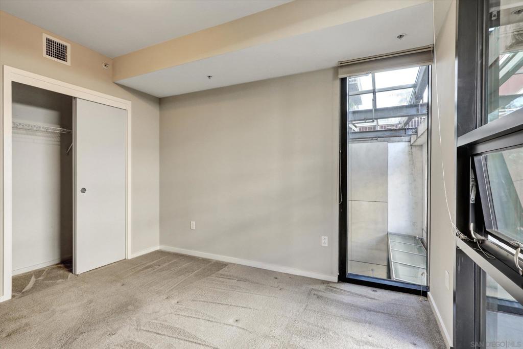 Residential for sale at 350 11Th Ave 323, San Diego CA featuring 1 bed and 1 bath