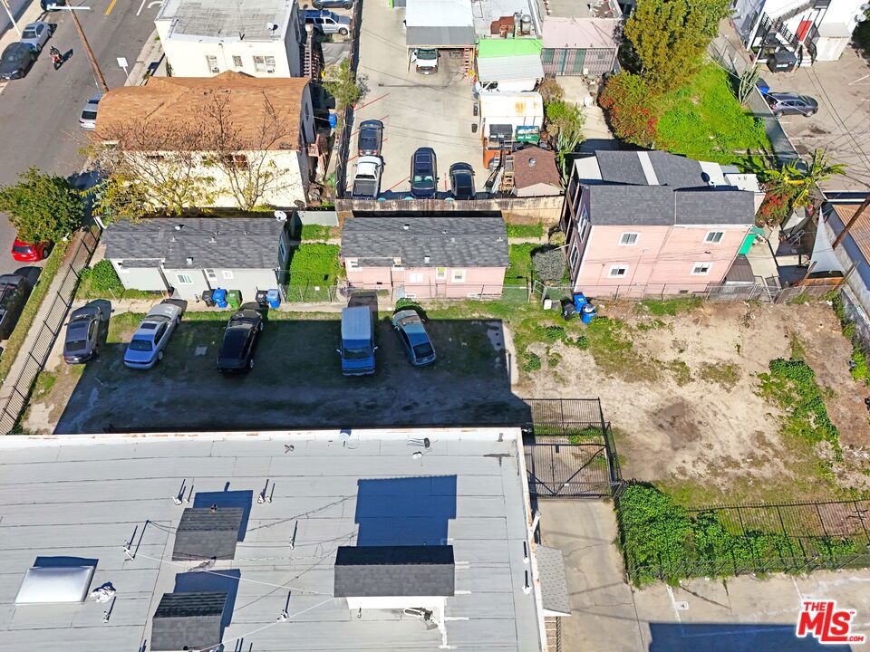 Residential Income for sale at 214 S Avenue 18, Los Angeles CA featuring 6 beds and 4 baths