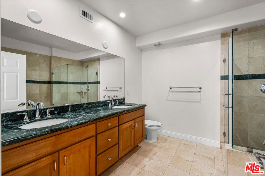 Residential for sale at 616 S Wilton Place 201, Los Angeles CA featuring 3 beds and 3 baths