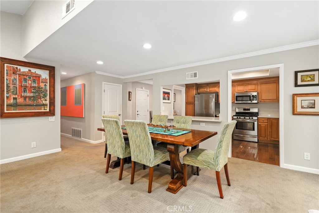 Residential for sale at 27858 Via Sarasate, Mission Viejo CA featuring 2 beds and 2 baths