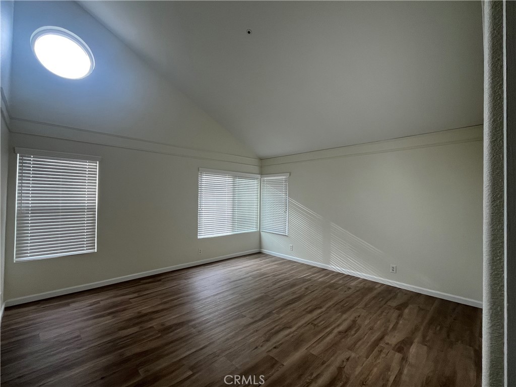 Residential Lease for rent at 14039 Oxford, Fontana CA featuring 4 beds and 3 baths
