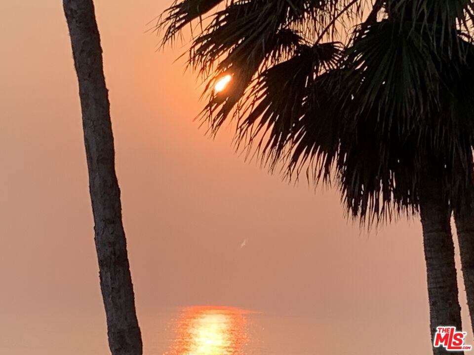 Residential Lease for rent at 11942 Whitewater Lane, Malibu CA featuring 2 beds and 2 baths