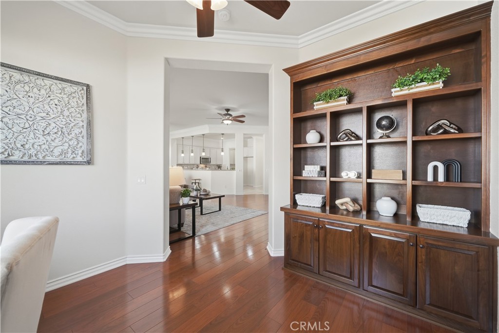 Residential for sale at 5136 Via Bajamar, Hemet CA featuring 2 beds and 2 baths