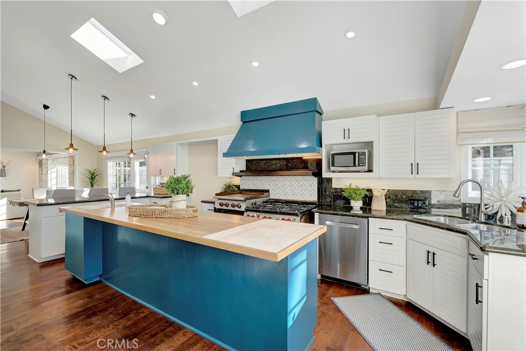 Residential for sale at 9172 Carrolltown Drive, Huntington Beach CA featuring 3 beds and 2 baths