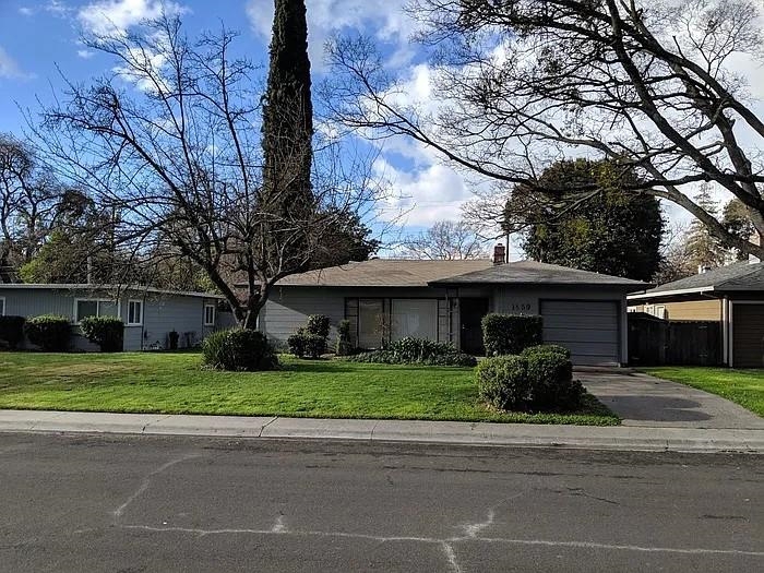 Residential Lease for rent at 1959 Rutledge Way, Stockton, San Joaquin County CA featuring 2 beds and 1 bath