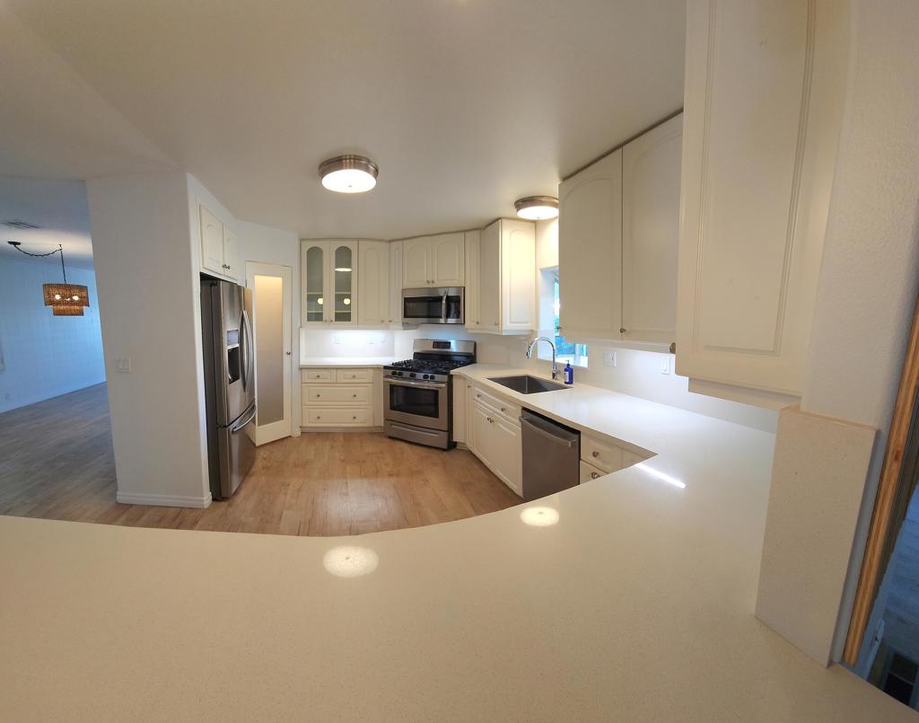 Manufactured In Park for sale at 39800 Desert Greens Drive E, Palm Desert CA featuring 2 beds and 2 baths