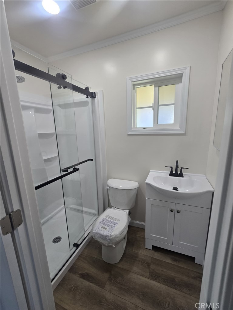 Residential for sale at 7918 Sierra Avenue, Fontana CA featuring 3 beds and 3 baths