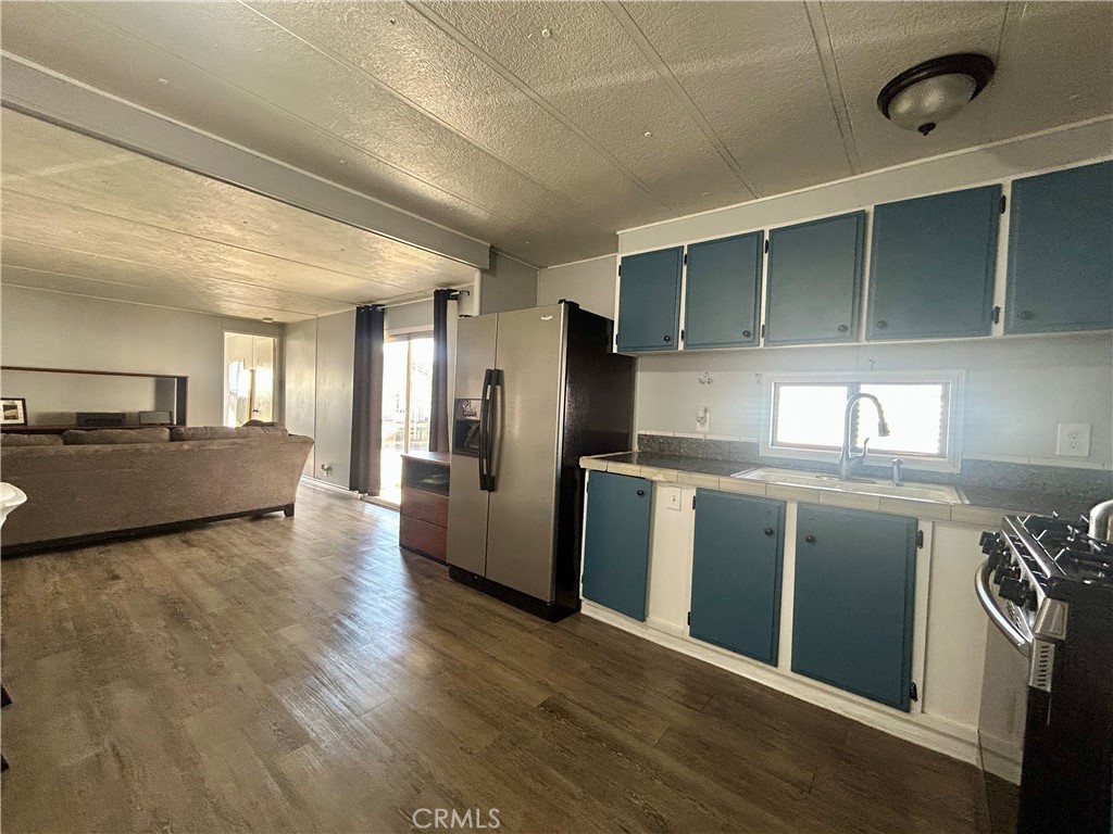 Manufactured In Park for sale at 1045 N Azusa 145, Covina CA featuring 2 beds and 1 bath