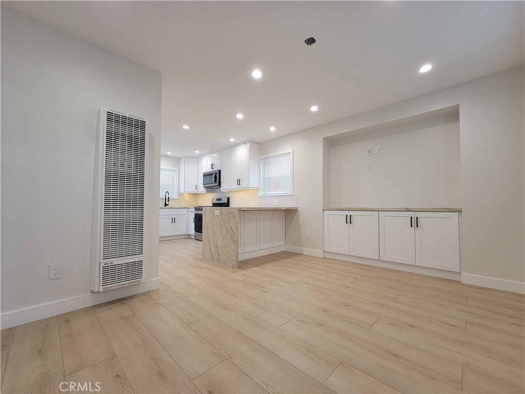 Residential Lease for rent at 1916 257th Street, Lomita CA featuring 1 bed and 1 bath