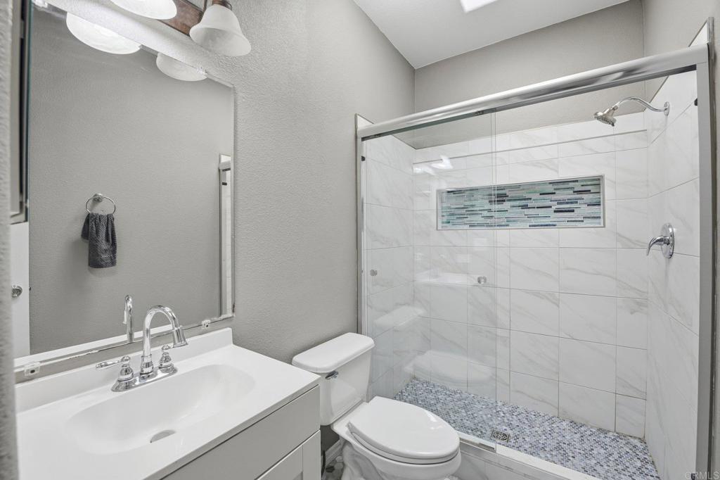 Manufactured In Park for sale at 1301 S Hale Avenue SPC 41, Escondido CA featuring 3 beds and 2 baths