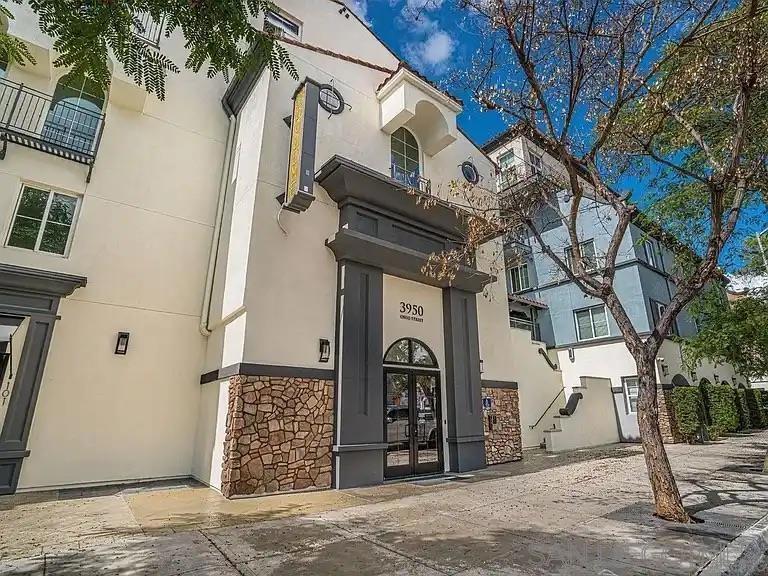 Residential Lease for rent at 3950 Ohio St 202, San Diego CA featuring 3 beds and 2 baths