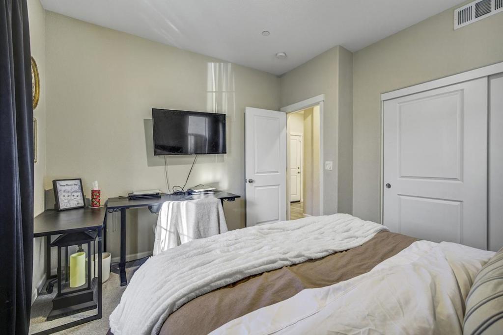 Residential for sale at 5341 Knights Valley Lane, Antioch CA featuring 5 beds and 3 baths