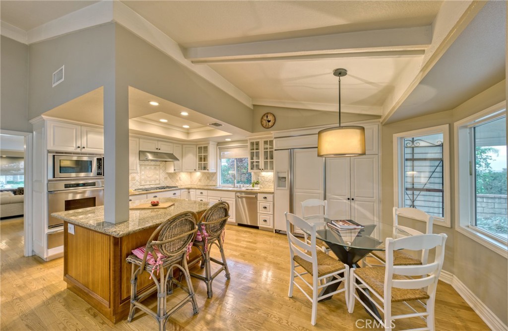 Residential for sale at 7143 Via Dicha, La Verne CA featuring 3 beds and 3 baths