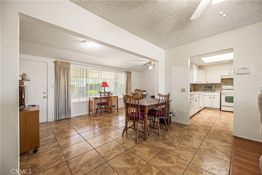 Residential for sale at 650 Rainier Way, Hemet CA featuring 3 beds and 2 baths