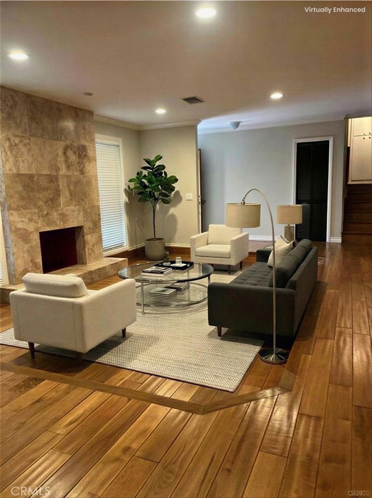 Residential Lease for rent at 3587 Calle Quebracho, Thousand Oaks CA featuring 4 beds and 2 baths