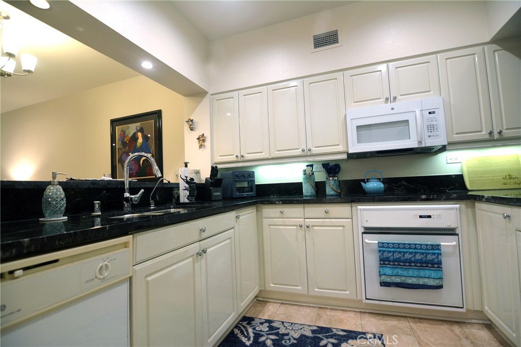Residential for sale at 25422 Sea Bluffs Dr 103, Dana Point CA featuring 1 bed and 1 bath