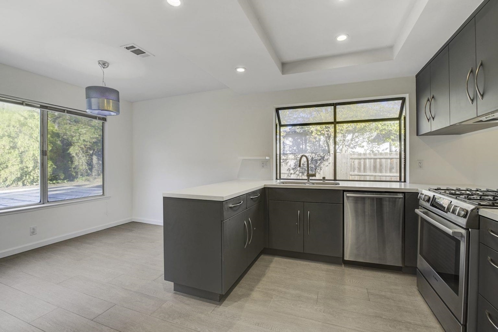 Residential Lease for rent at 312 N Alamo Drive, Vacaville CA featuring 3 beds and 2 baths