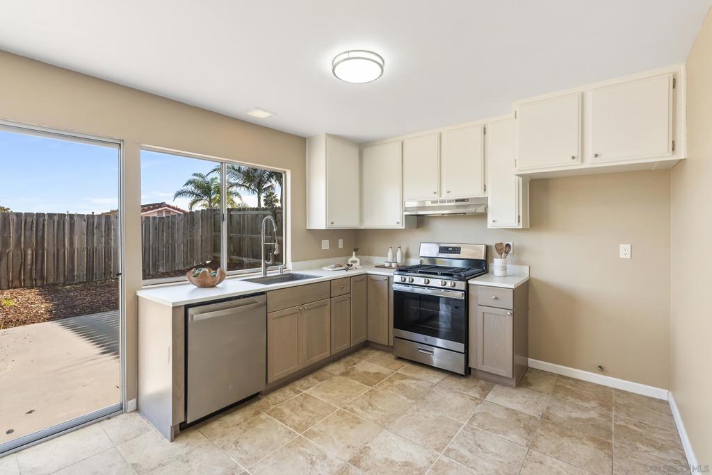 Residential for sale at 7427 Kamwood St, San Diego CA featuring 3 beds and 2 baths