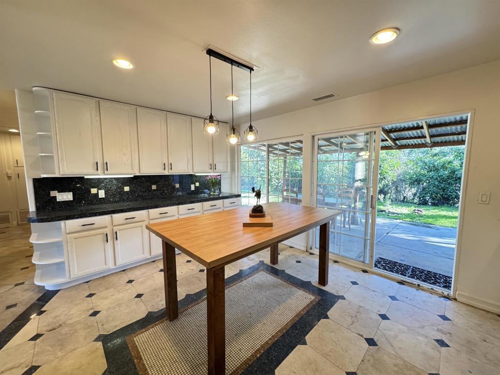 Residential for sale at 1531 View Pointe, Escondido CA featuring 4 beds and 2 baths