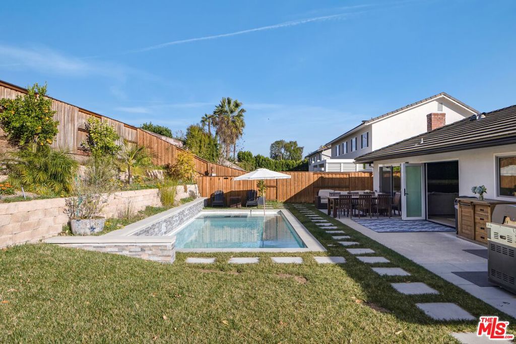 Residential for sale at 32019 Royceton Court, Westlake Village CA featuring 3 beds and 2 baths