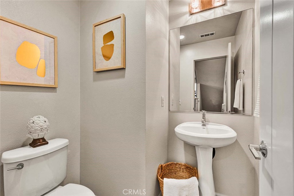 Residential for sale at 813 S Anaheim Boulevard 101, Anaheim CA featuring 3 beds and 3 baths