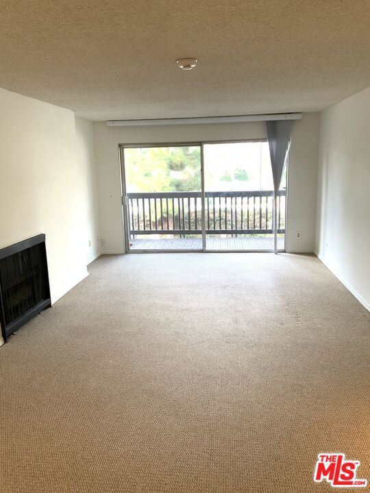 Residential Lease for rent at 5109 Raintree Circle, Culver City CA featuring 1 bed and 1 bath